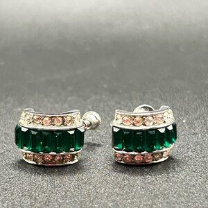 AVON Vintage screw-back earrings featuring emerald green carre rhinestones
